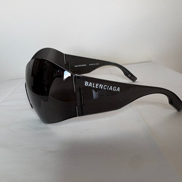 Balenciaga Mask Sunglasses | Worn Once - Picture 6 of 16